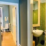 4 Seasons Signorile 아파트